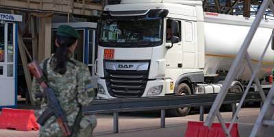 У Румунії припинили блокувати рух вантажівок на кордоні з Україною
