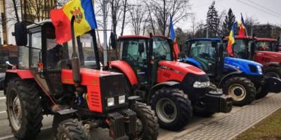 Уряд Румунії досяг угоди з фермерами, які блокують український кордон