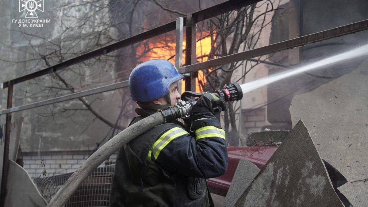 Ракетна атака по Україні: МВС повідомляє про п’ятьох загиблих і десятки поранених (станом на 8.45)