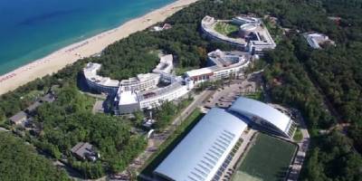 У Болгарії хочуть конфіскувати російський туристичний курорт на узбережжі