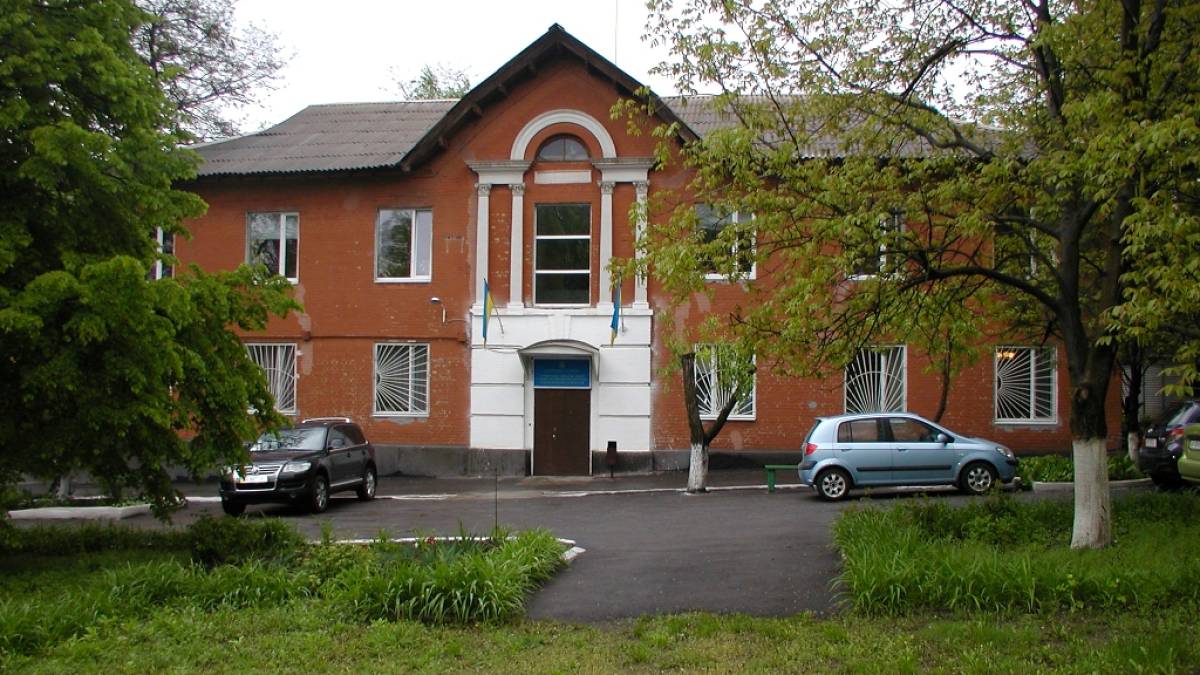 Запорізькі аудитори виявили мільйонні розкрадання при реконструкції будівлі моргу