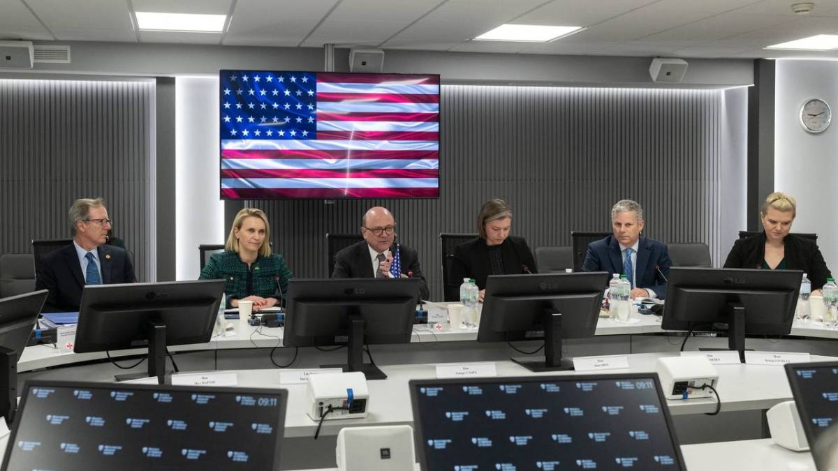 Україна та США підписали меморандум щодо контролю за використанням допомоги
