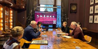 З Києва до Лондона: представники заповідника «Києво-Печерська лавра» спілкуються із Victoria and Albert Museum