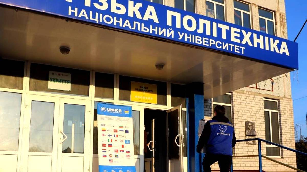 У Запорізькій політехніці покращують умови тимчасових укриттів