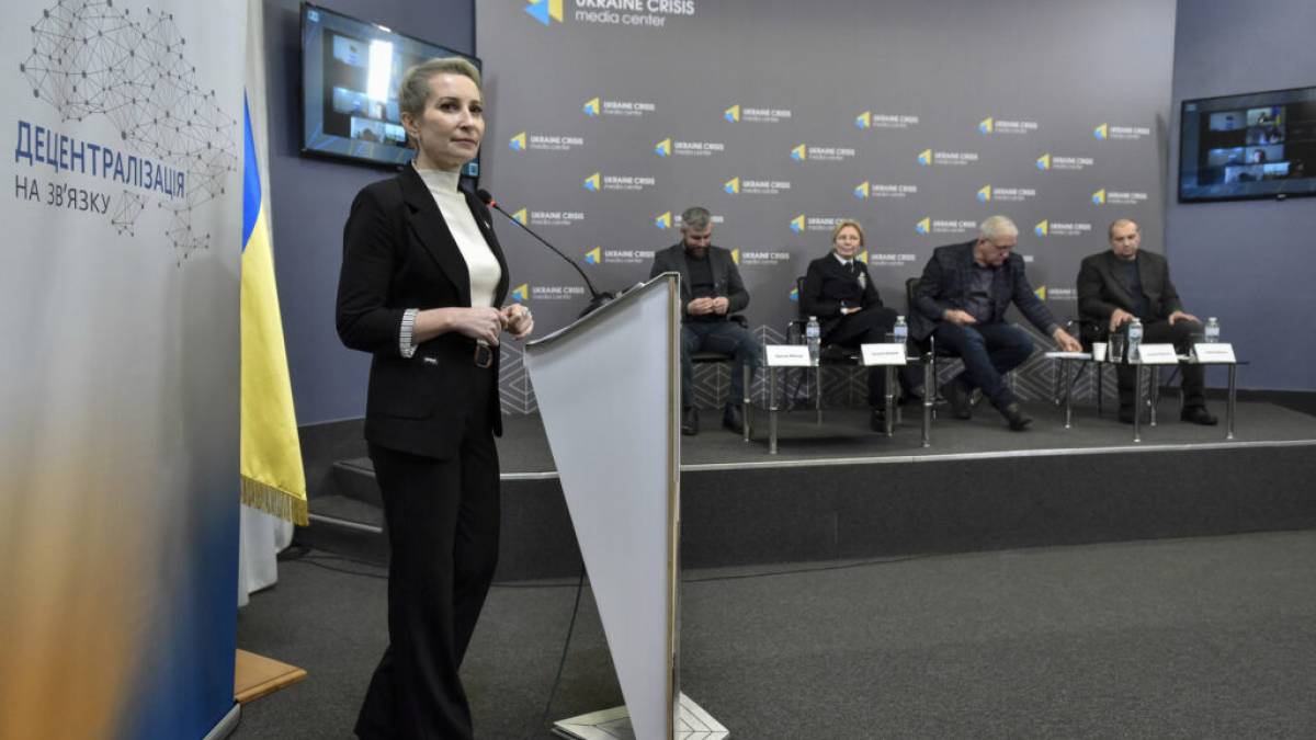 В Україні досі є адмінпослуги за 37 копійок: це має виправити новий закон