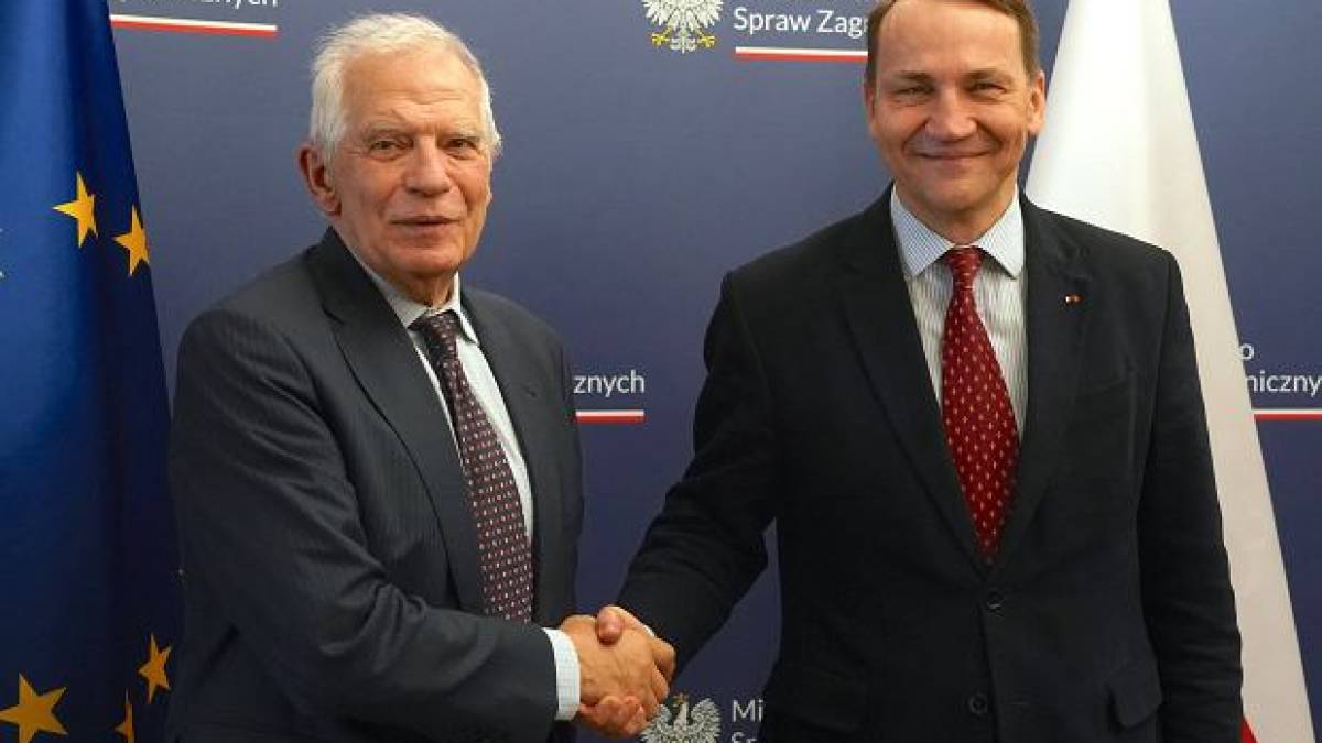 Боррель на шляху до Києва зробив зупинку у Варшаві