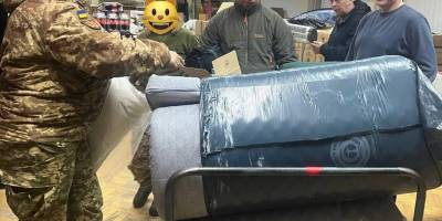 Енергодарці передали на фронт ліки, перев’язувальні матеріали, ноші для поранених