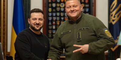 Зеленський зустрівся з Залужним та запропонував йому залишитись у команді