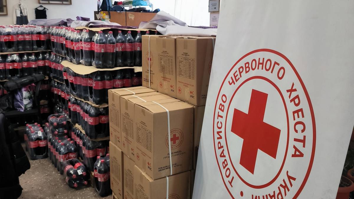 У Запоріжжі відкрився центр, де жителі міста можуть отримати гуманітарну допомогу