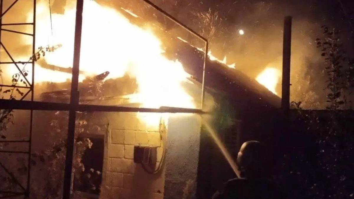 Вночі ворог обстріляв Гуляйполе, є поранений