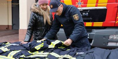 У Запоріжжі рятувальники отримали бойовий одяг від німецьких вогнеборців