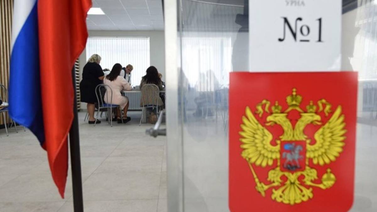 На Запоріжжі окупанти вирішили розтягнути «вибори путіна»  на три тижні