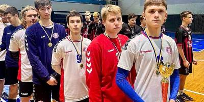 Завершився відкритий чемпіонат Запоріжжя з гандболу серед юнаків