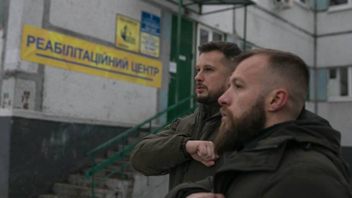 Командир Третьої штурмової бригади Андрій Білецький: “Відходимо, щоб повернутися”