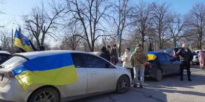 У Запоріжжі провели автопробіг на підтримку українських військовополонених