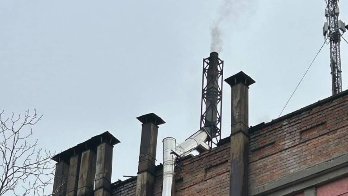 На Запоріжжі перевірили роботу підприємства, що підозрюють у забрудненні повітря