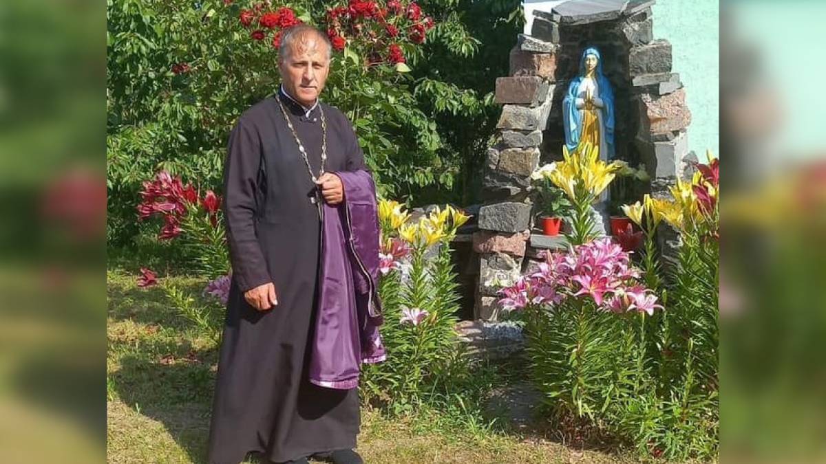 окупанти закатували українського священника