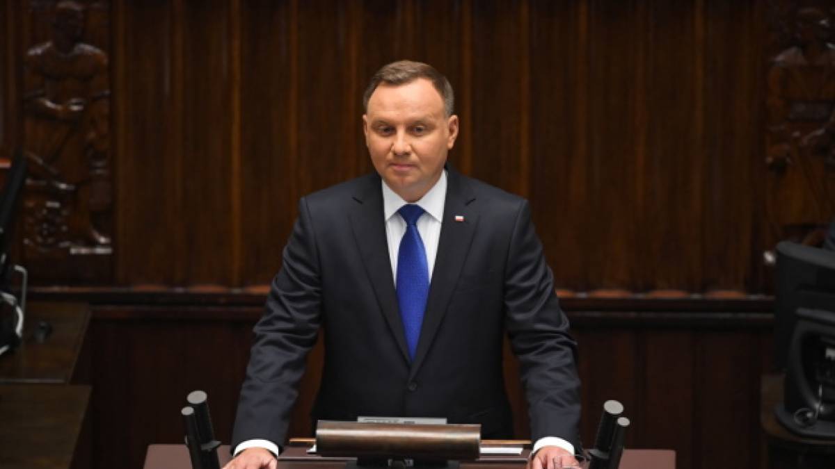 Дуда підписав закон про допомогу українцям у Польщі