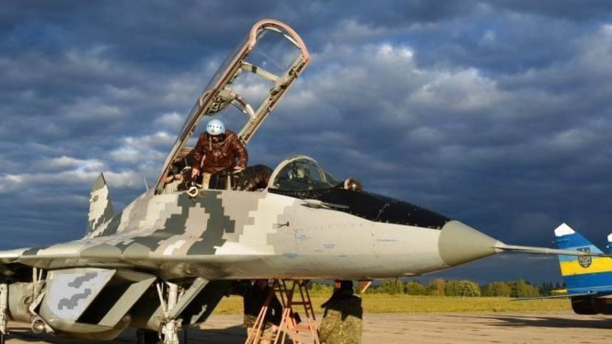 25 лютого в Україні та світі – День інженерно-авіаційної служби авіації ЗСУ.