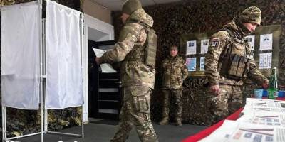 «Для контролю за псевдовиборами рашисти на окуповані території везуть силовиків»: Запорізька ОВА