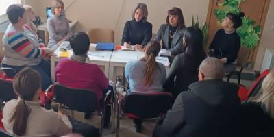Обговорення проблем вимушених переселенців: працевлаштування, соціальний захист, нові умови життя