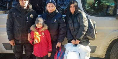 Запорізькі поліцейські евакуювали з прифронтового села 8-річного Артема (відео)