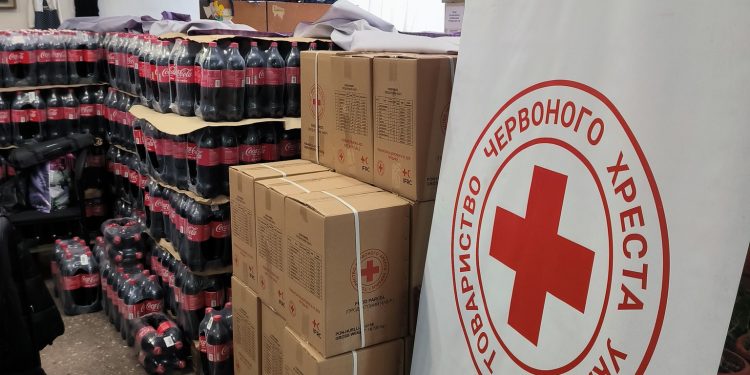 У Запоріжжі відкрився центр, де жителі міста можуть отримати гуманітарну допомогу