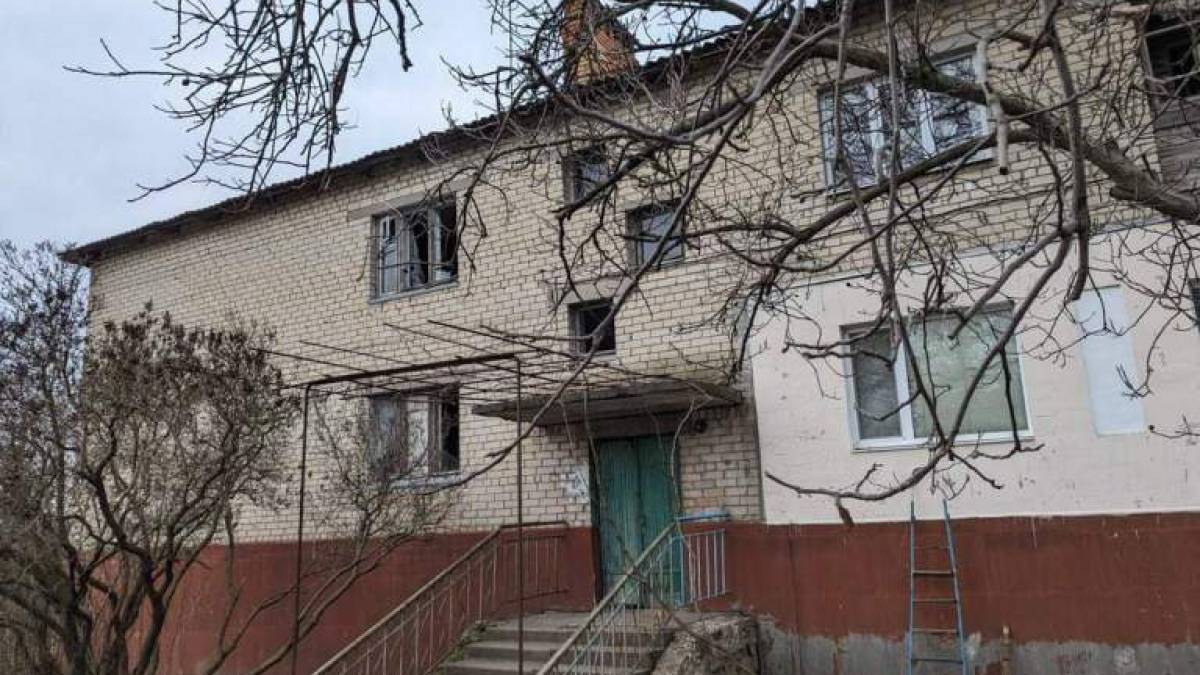По Запорізькій області ворог завдав 295 ударів: одна людина загинула, ще одна поранена