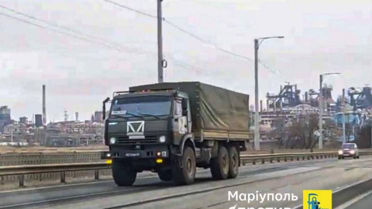 На Запорізькому напрямку ворог стягує резерви до селища Розівка