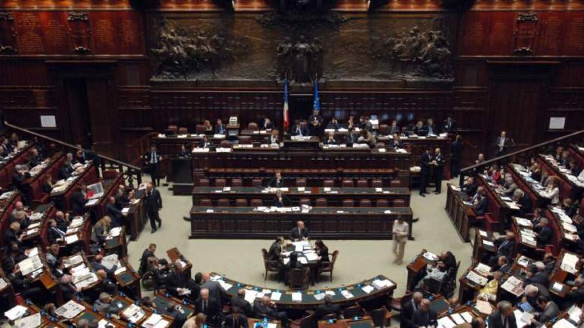 Парламент Італії схвалив участь країни у військовій місії в Червоному морі