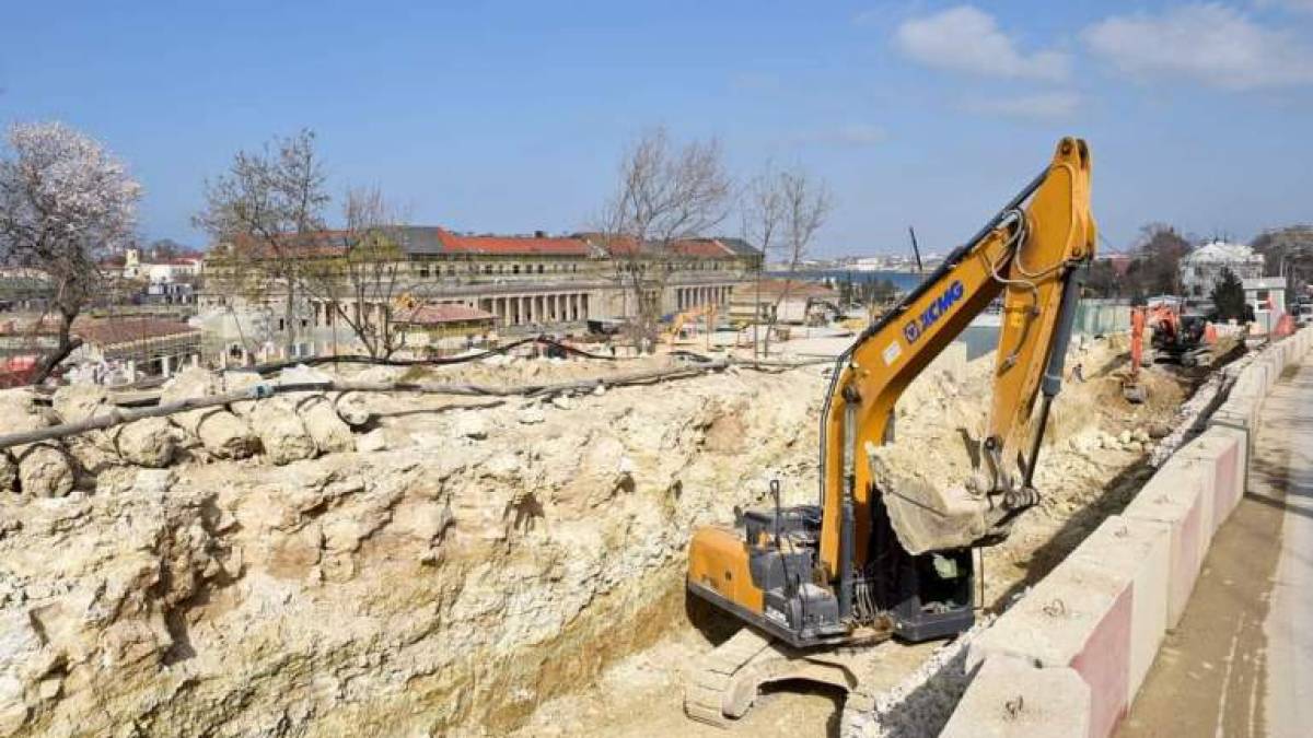 Окупанти в Криму на землях заповідника будують «Новий Херсонес»