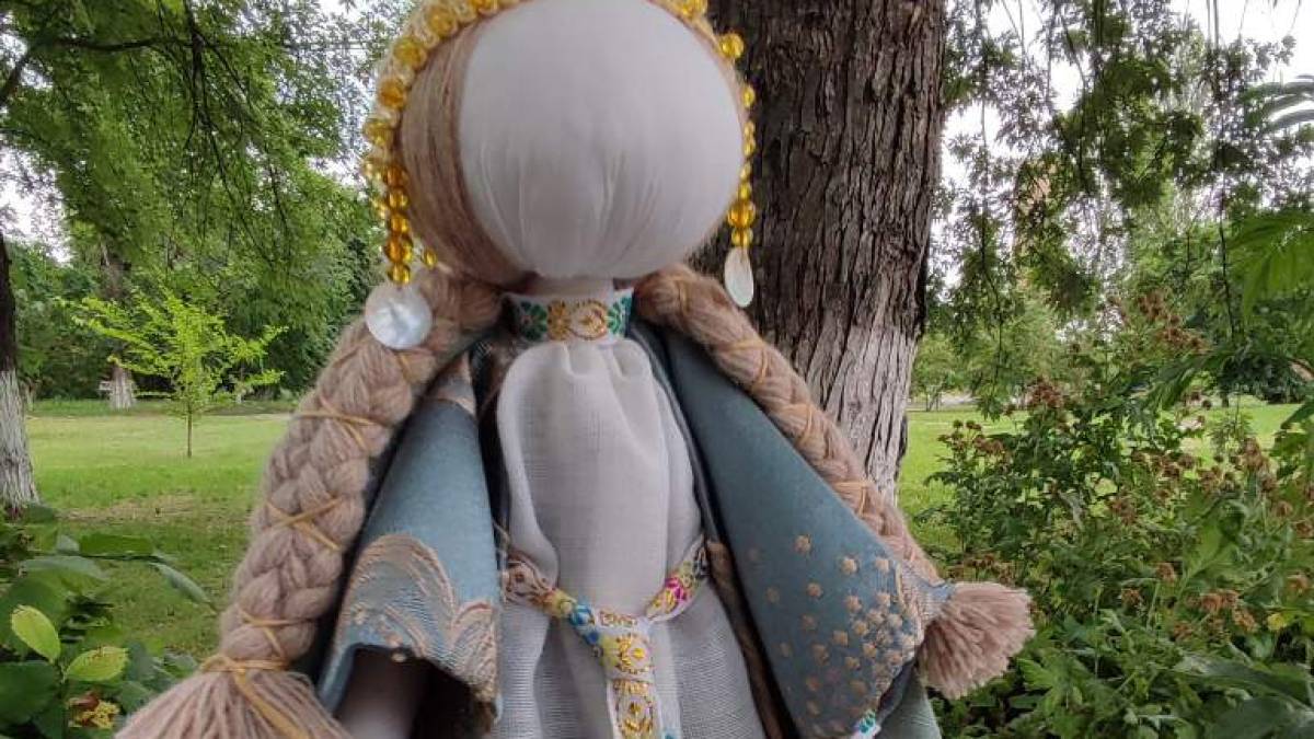 Ляльки Ганни Некрилової із Запоріжжя продовжують подорожувати світом
