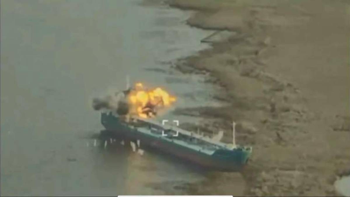 ВМС розповіли про знищений Повітряними силами пункт управління рф на Кінбурській косі