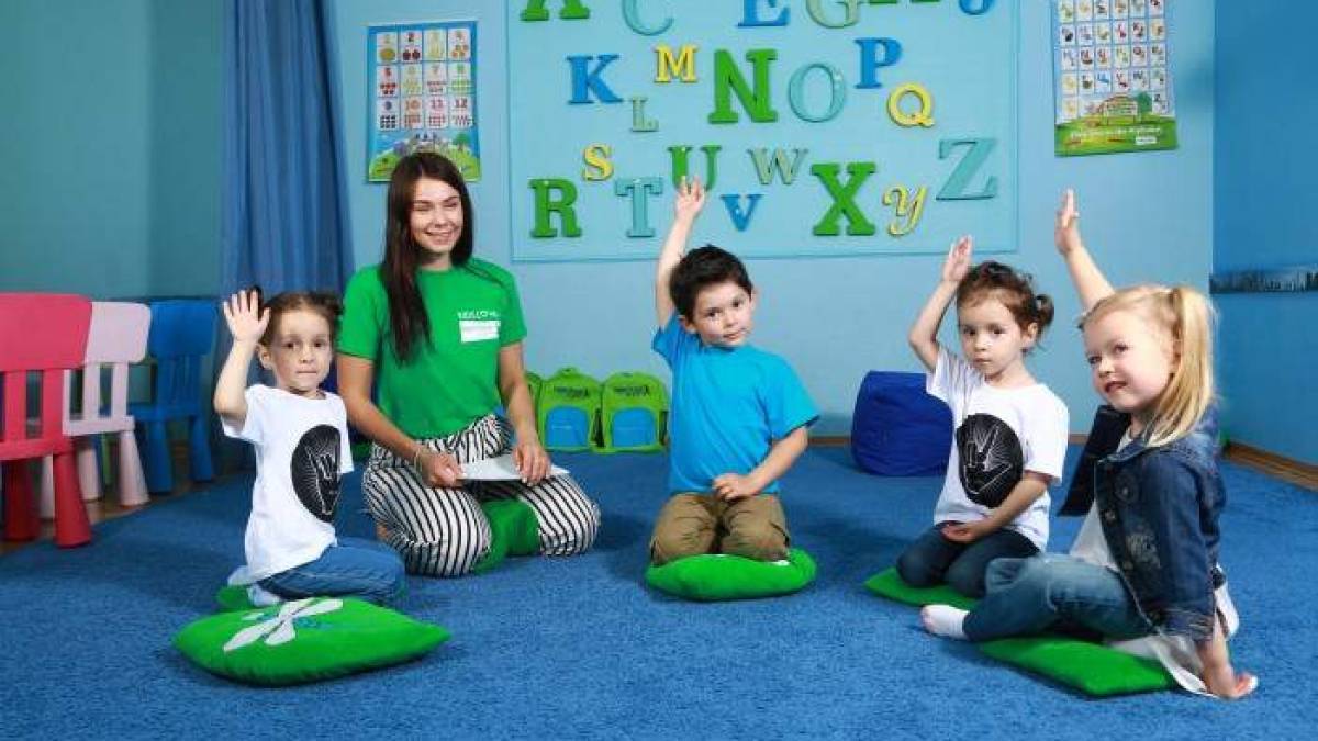 Пограймо в шахи та поспілкуємося у жіночому колі: івенти у бібліотеках 13 березня, у середу