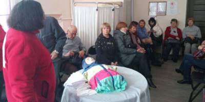 Допоможи тому, хто потребує, і не нашкодь собі