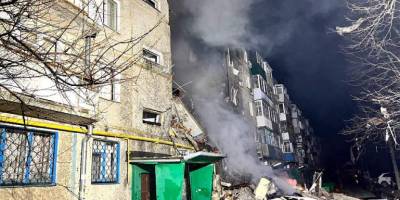 У Сумах триває розбір завалів на місці удару «шахеда» по багатоповерхівці