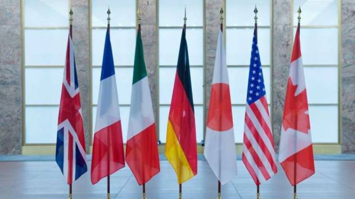 Велика сімка застерегла Іран від постачання зброї Росії