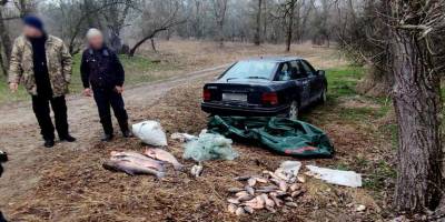 Запорізькі поліцейські на гарячому затримали злісних браконьєрів  (фото)
