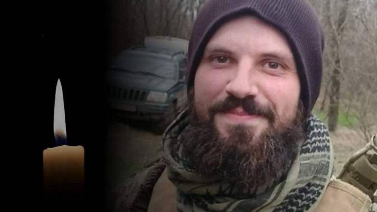 Рятуючи життя пораненому воїну, на Запоріжжі загинув аспірант Львівського університету