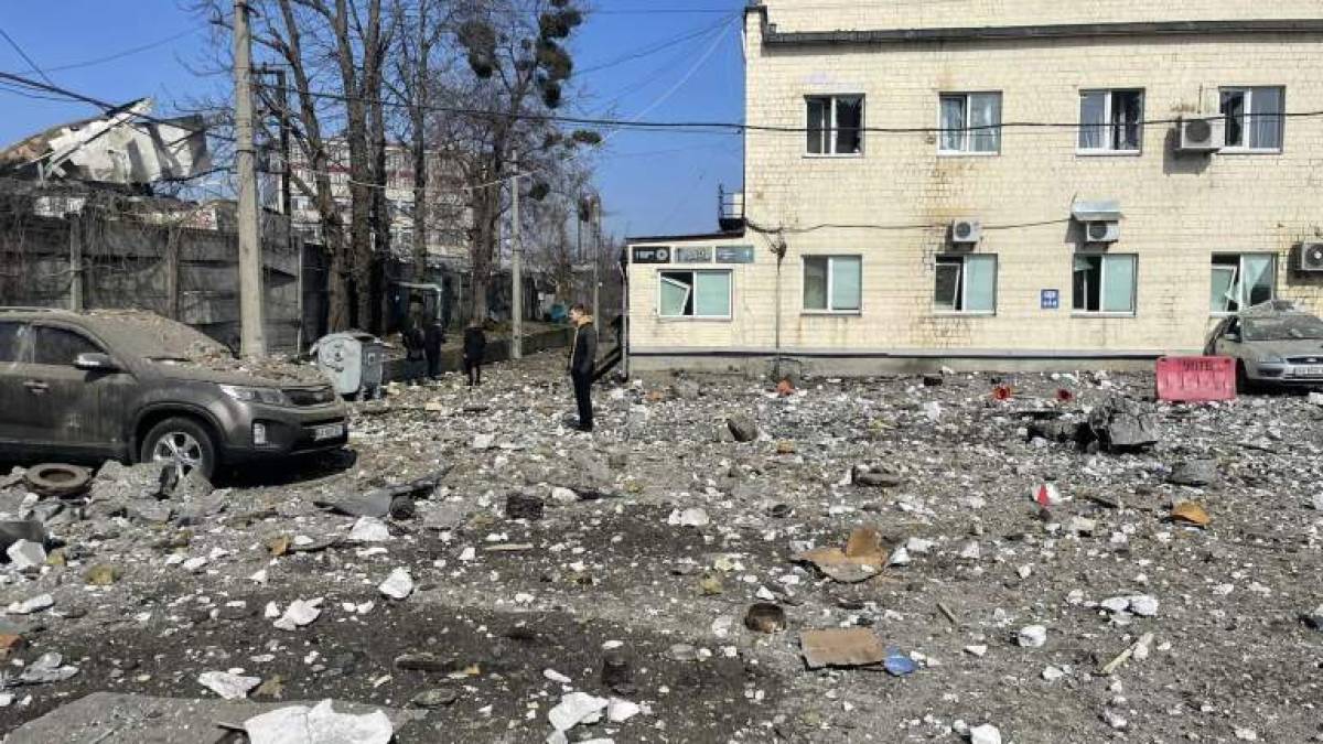 Від ракетного удару на Київ постраждала кіностудія, де знімали фільми «Довбуш» та «Поводир»