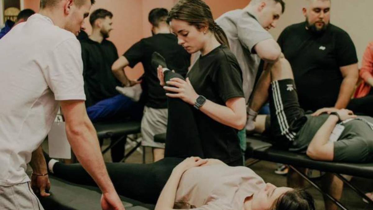 Запорізькі лікарі взяли участь  у тренінговій програмі “Школа фізичного терапевта майбутнього”