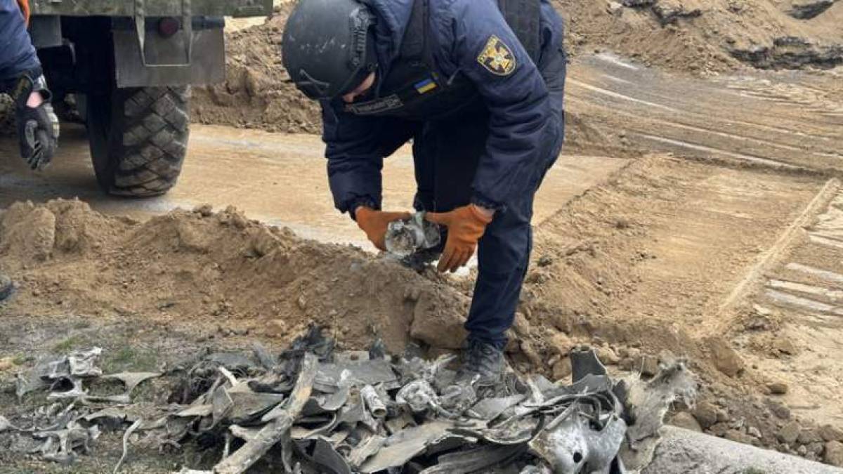 У Запоріжжі піротехніки ДСНС знешкодили сім вибухобезпечних предметів