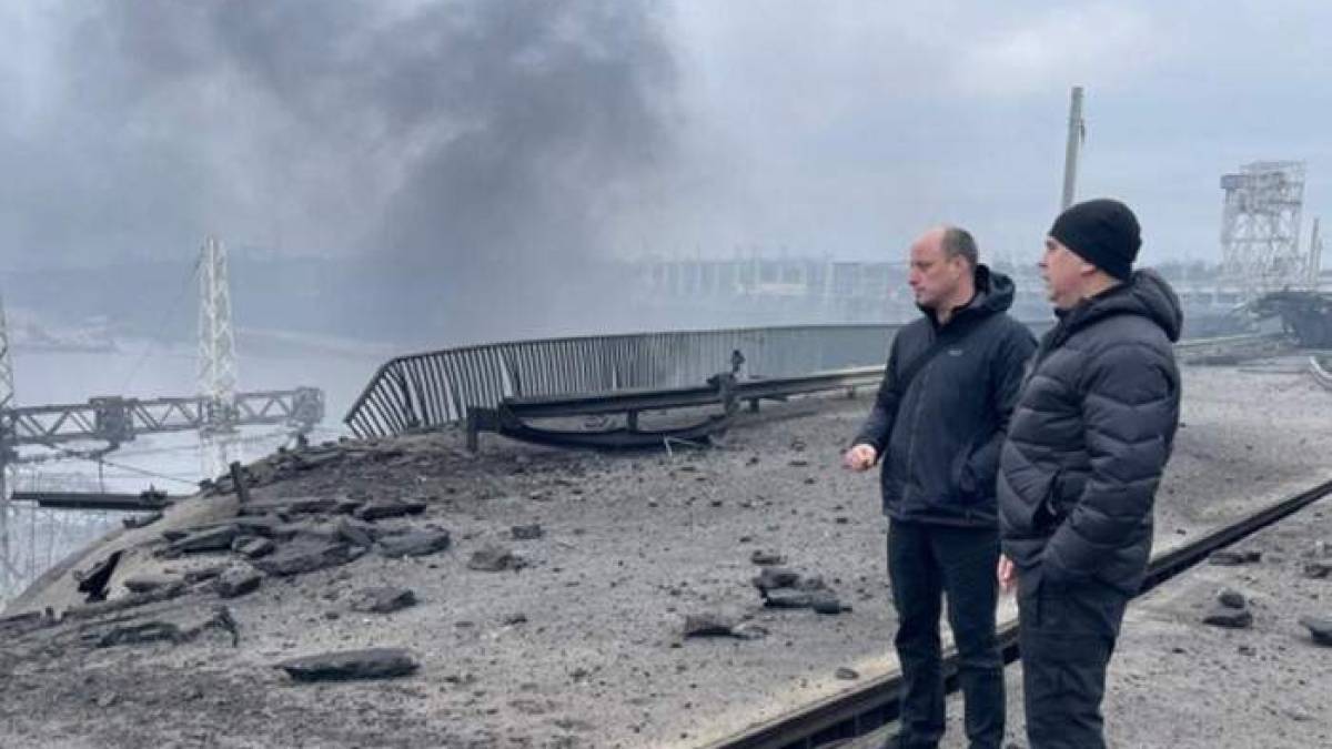 Розбір завалів на ДніпроГЕС триватиме близько тижня