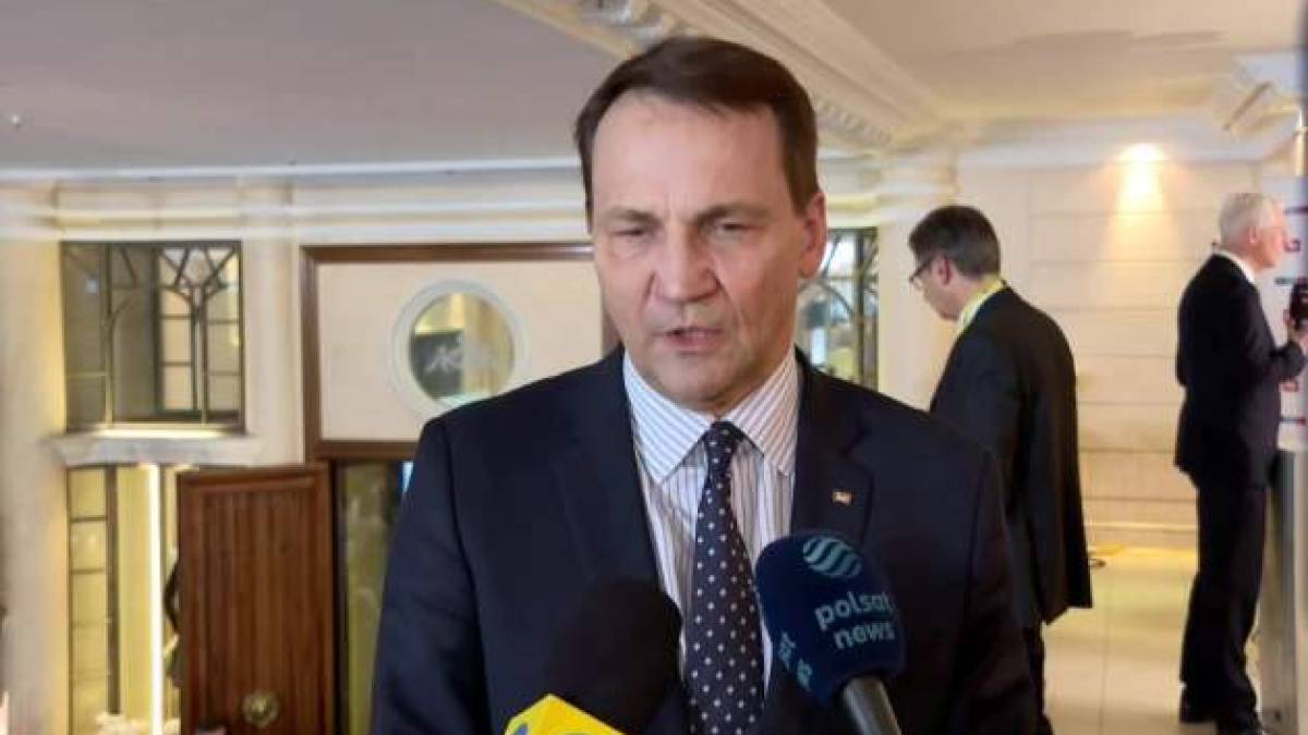 Польща подвоїть свій внесок у чеську ініціативу щодо закупівлі боєприпасів для України – глава МЗС