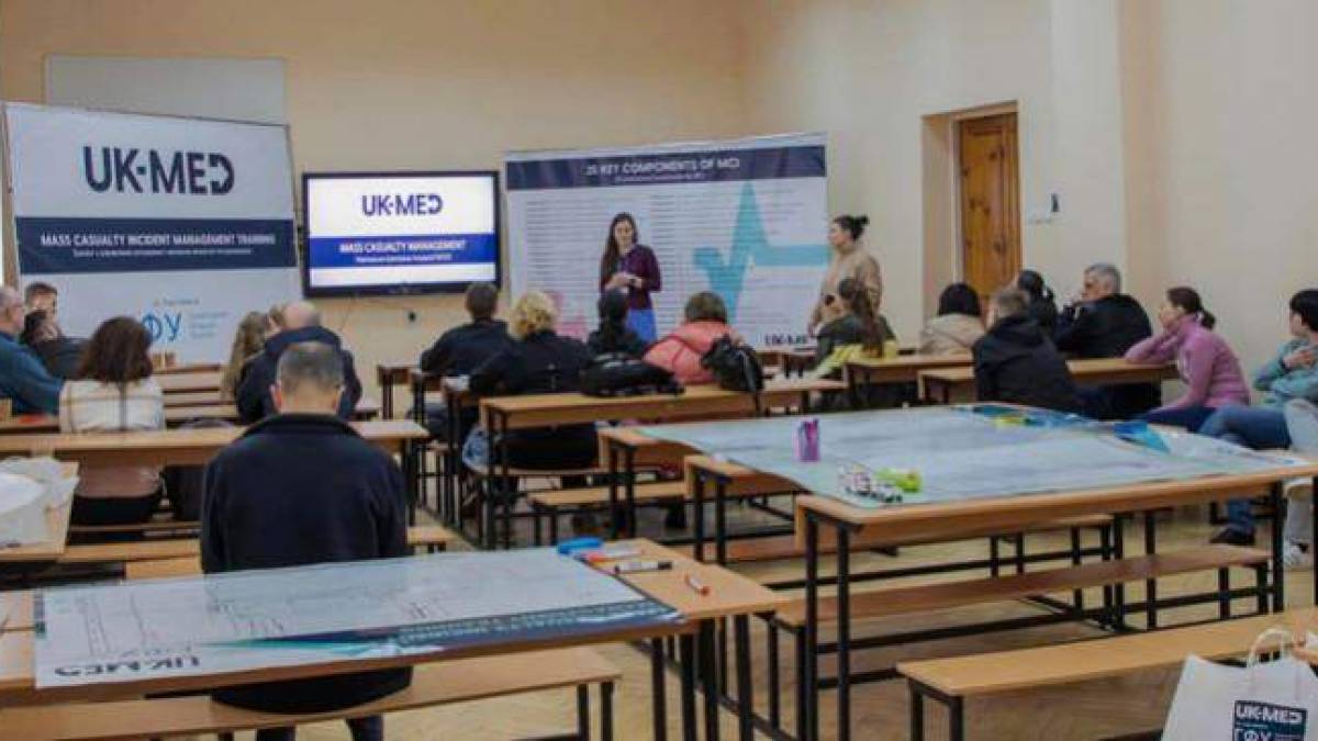 Британські медики провели тренінг для запорізьких управлінців та медпрацівників