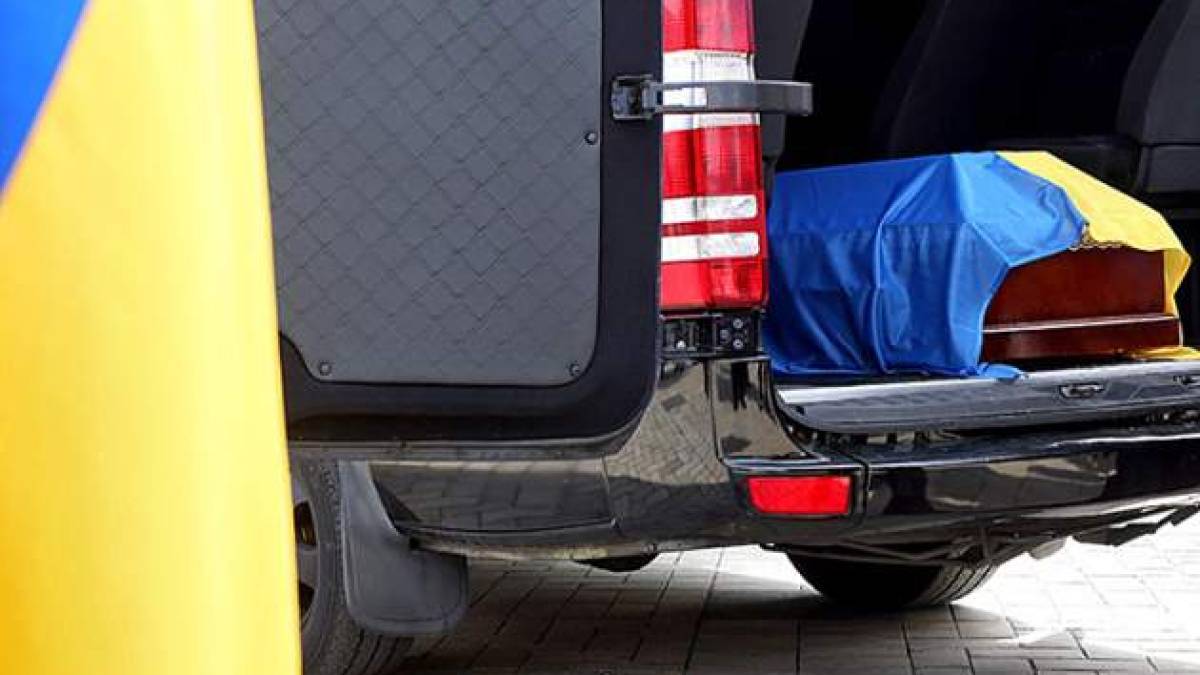 В Україну повернули тіла 121-го полеглого оборонця