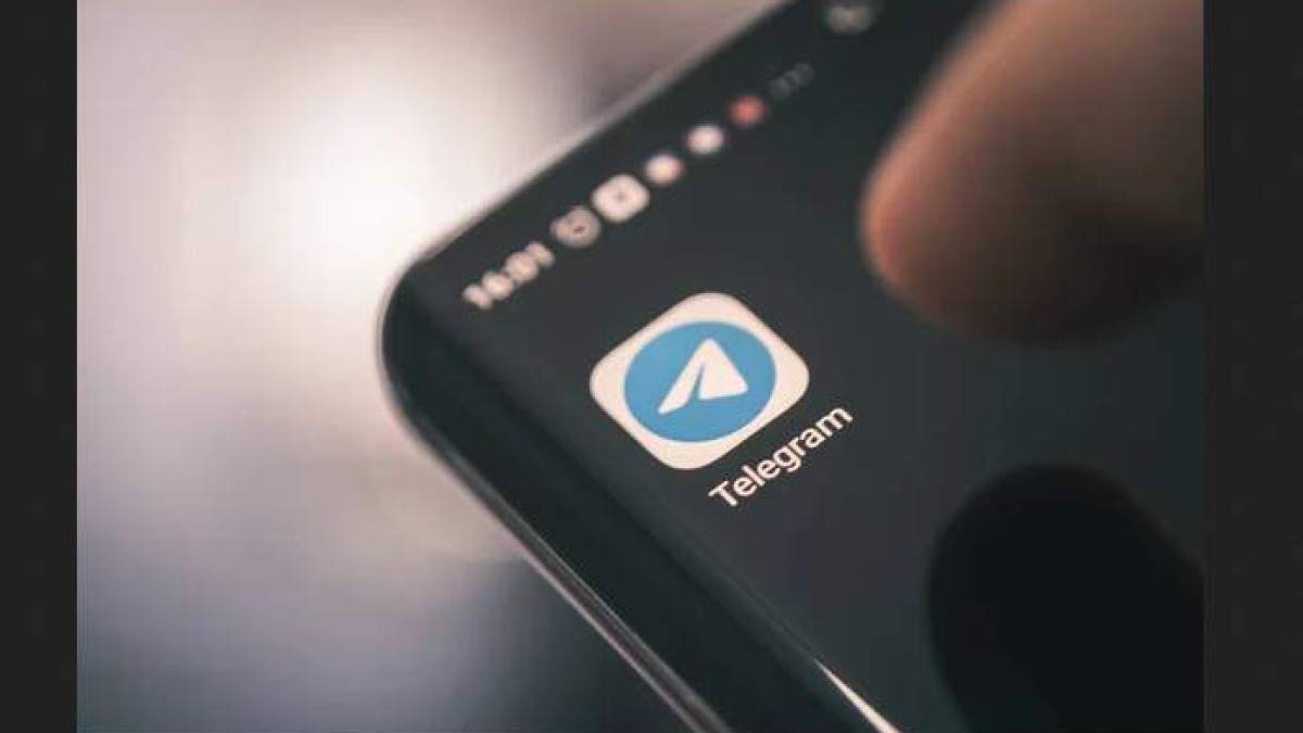 Як безпечно користуватися Telegram – відео від проєкту «InfoBridge»