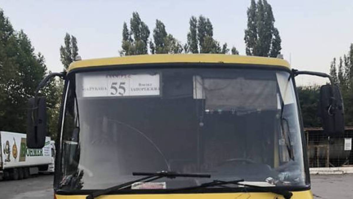 У Запоріжжі тимчасово не будуть працювати два автобусні маршрути