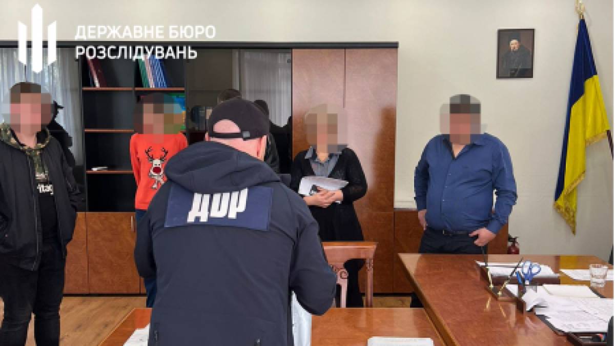 Керівника Держпродспоживслужби Запорізької області підозрюють у багатомільйонних поборах із сільгоспвиробників – фото, відео