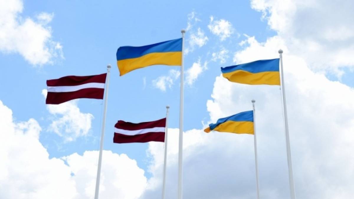 Латвія затвердила новий пакет допомоги Україні: підтримка ЗСУ та відбудова